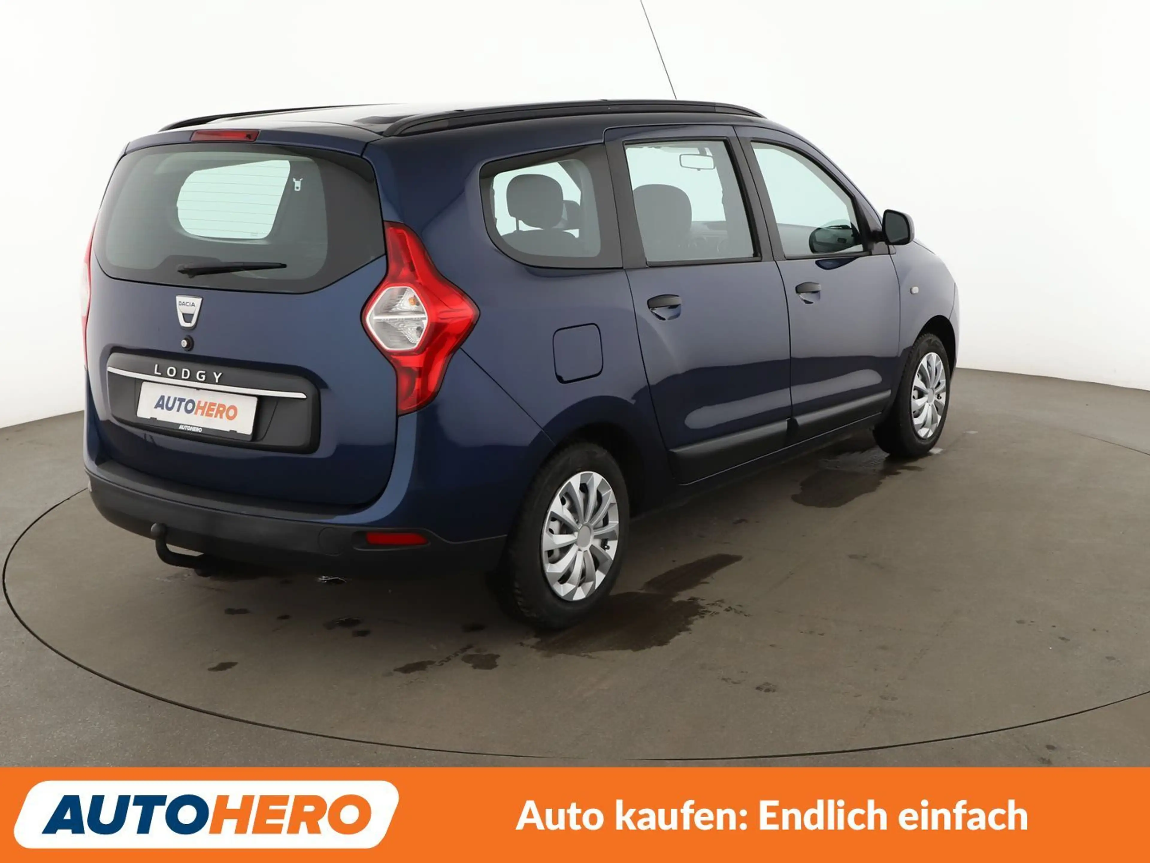 Dacia Lodgy 1.6 SCe Ambiance *AHK* — photo 6
