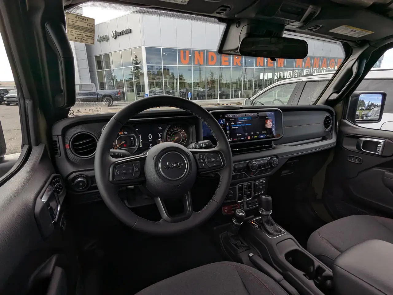 Jeep Wrangler снимка Jeep Wrangler