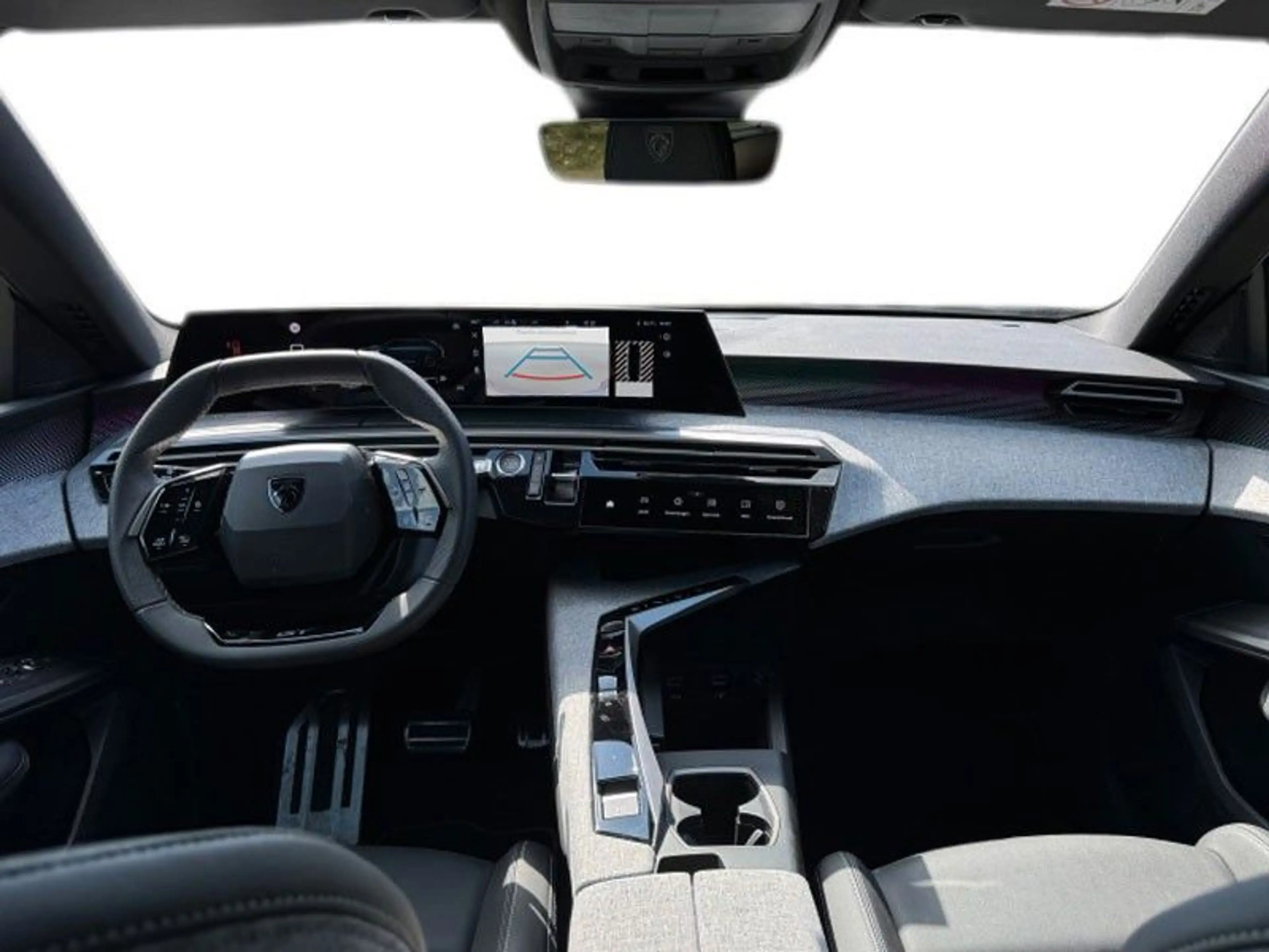 Peugeot 5008 Hybrid 145 GT — photo 9