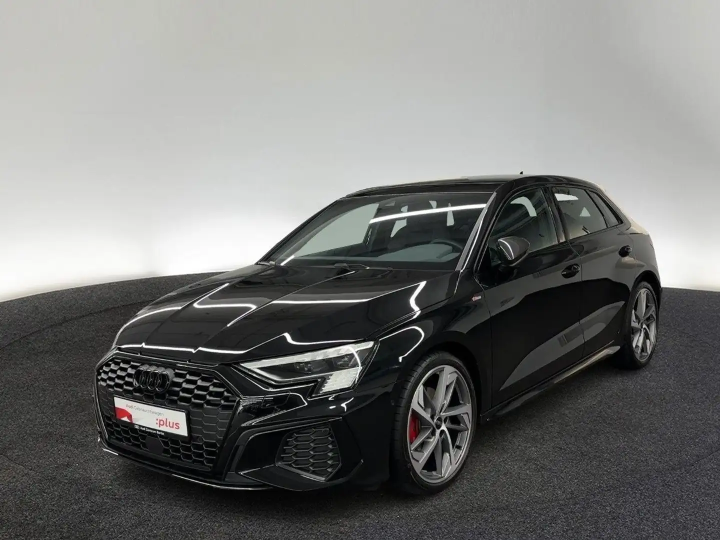 Audi A3 S line 35 TFSI S tr. STDHZ PANO RFK Schwarz - 2