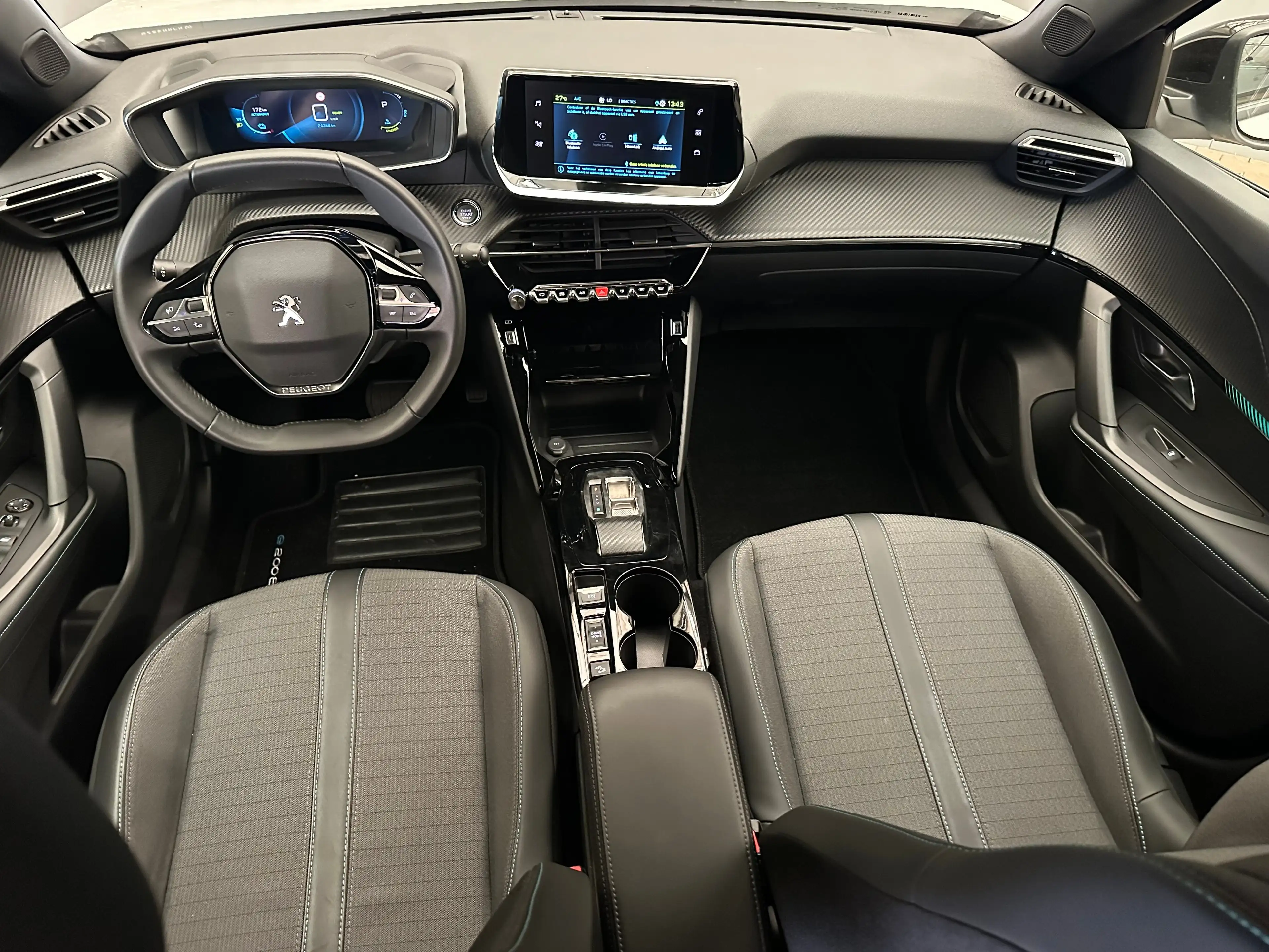 Peugeot e-2008 EV Allure Pack 50 kWh Camera | Digitaal Dashboard — photo 3