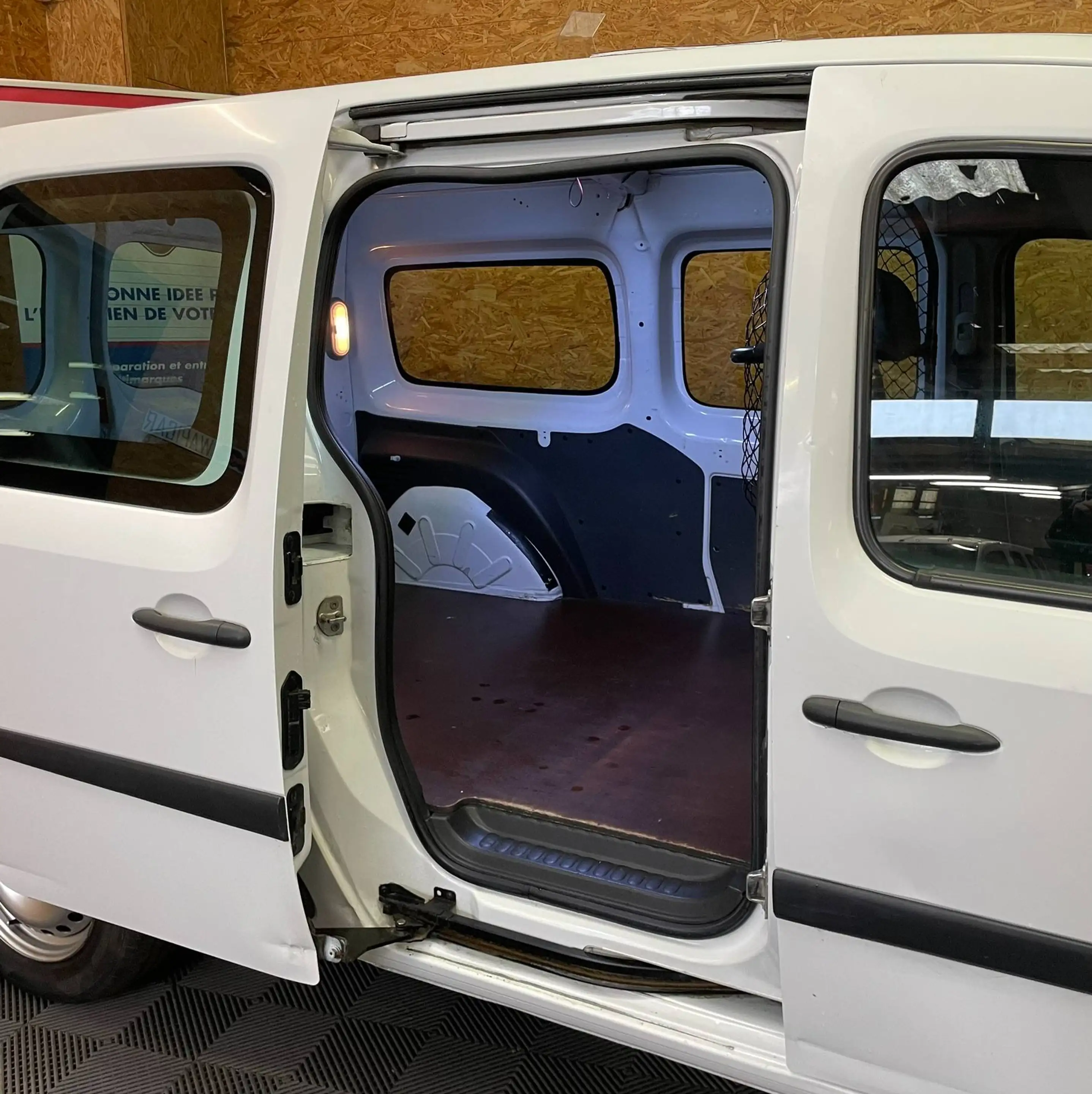 Renault Kangoo Maxi 1.5 dCi eur6d-temp utilitaire * Distribution changée * Garantie 1 à 3 ans * TVA récupérable — photo 8