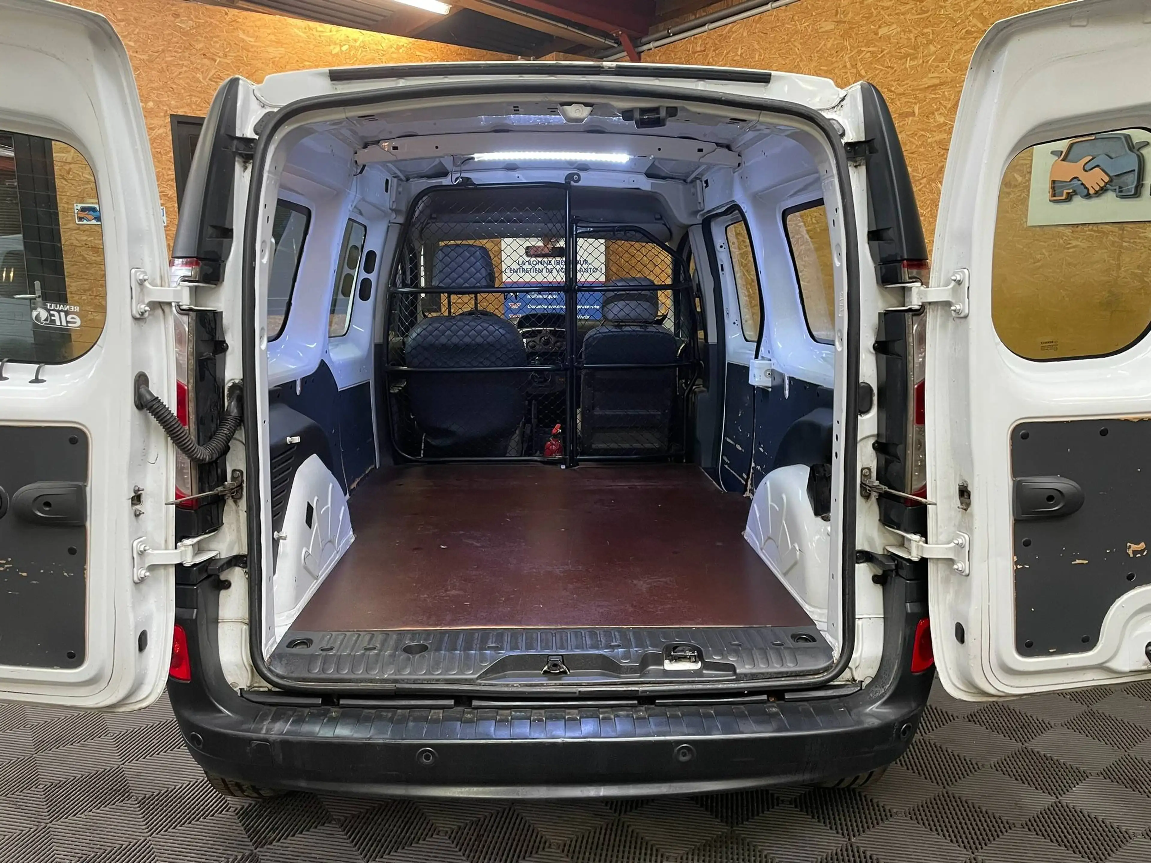Renault Kangoo Maxi 1.5 dCi eur6d-temp utilitaire * Distribution changée * Garantie 1 à 3 ans * TVA récupérable — photo 10