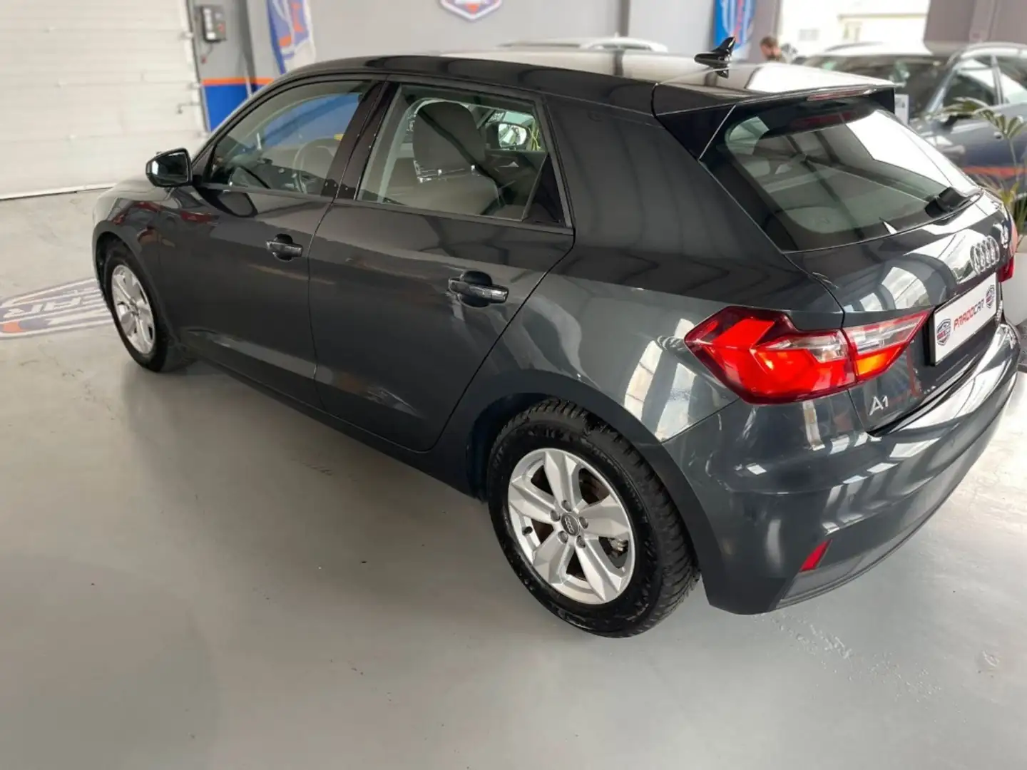 Audi A1 Sportback 30 TFSI - 2