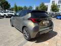 Toyota Yaris 1.5 Dual-VVT-iE Hybrid Style 96 kW (131 PS), Va... Gris - thumbnail 4