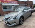 Toyota Avensis 2,0 d4d 125cv 1ere main - thumbnail 1