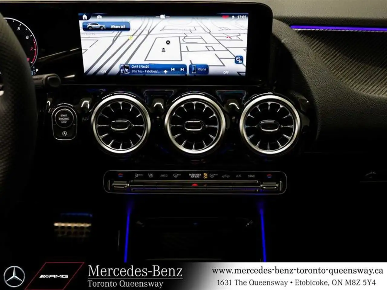 Mercedes-Benz GLA снимка Mercedes-Benz GLA