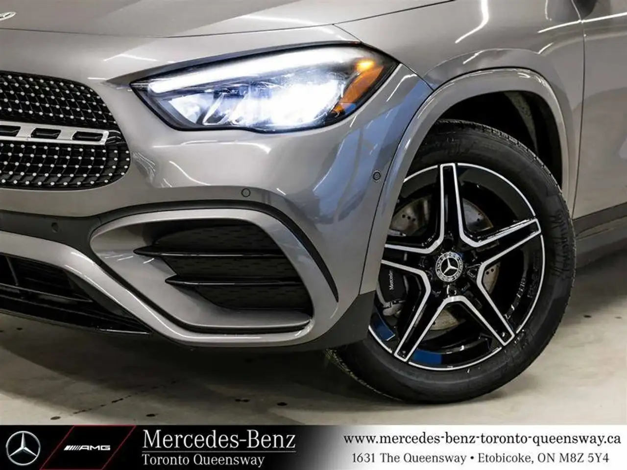 Mercedes-Benz GLA снимка Mercedes-Benz GLA
