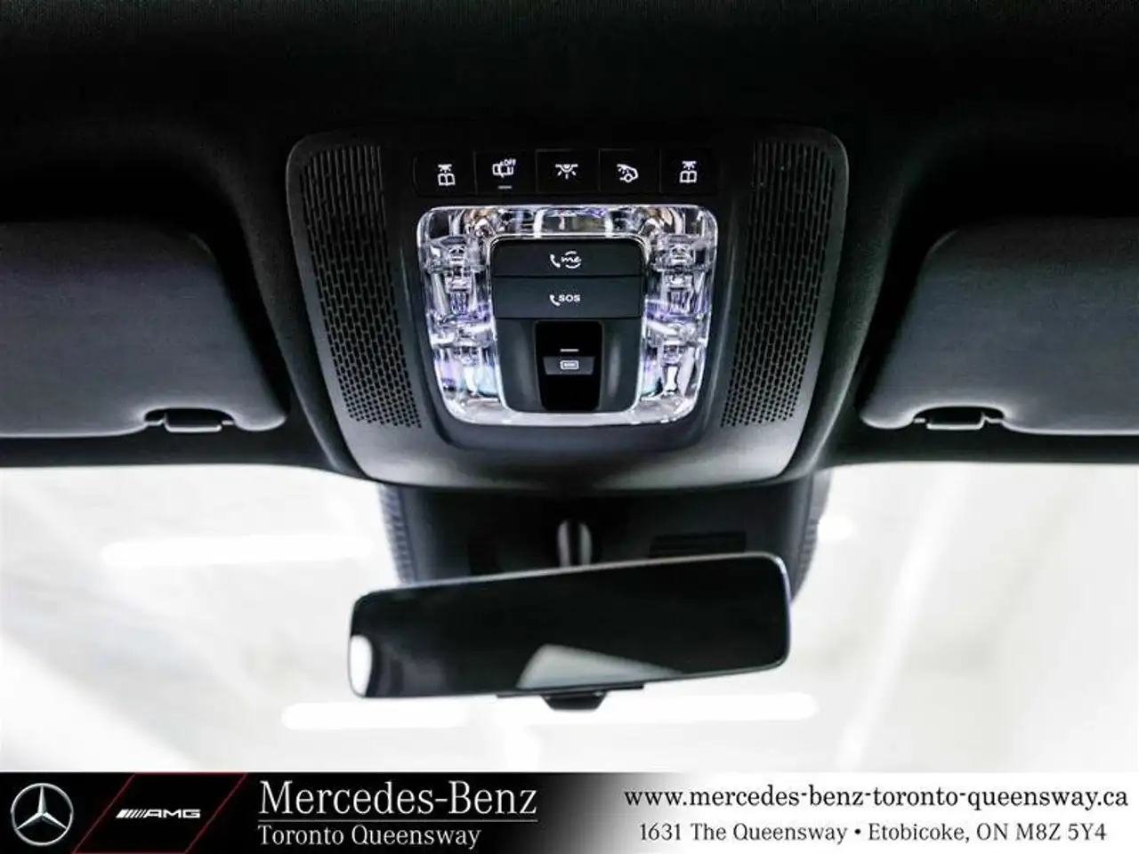 Mercedes-Benz GLA снимка Mercedes-Benz GLA