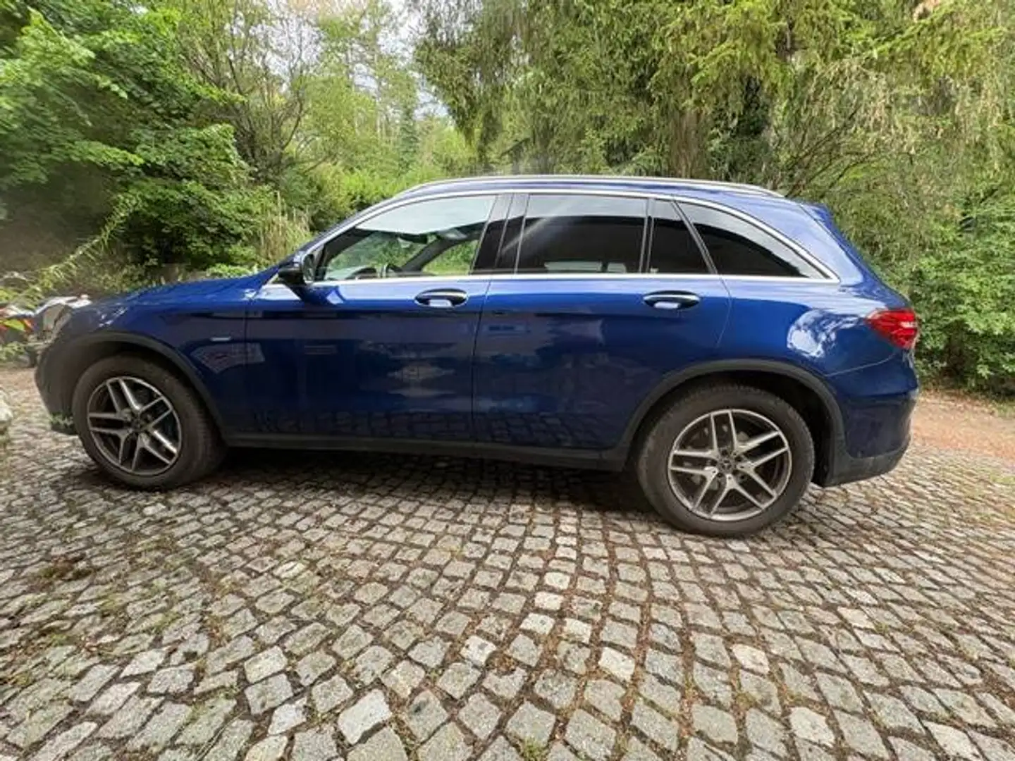 Mercedes-Benz GLC 350 GLC 350 e PHEV 4Matic Blau - 2