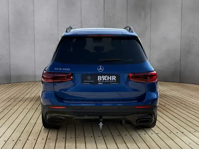 Mercedes-Benz GLB view 8