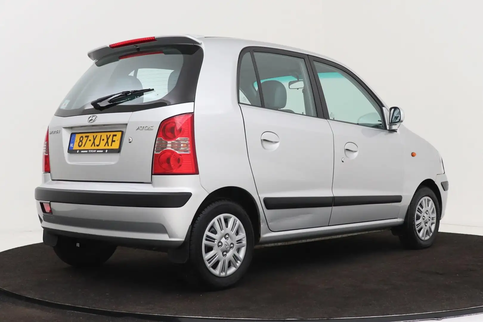 Hyundai Atos 1.1i Dynamic Young | 1e eigenaar | Org NL | Paar d Šedá - 2