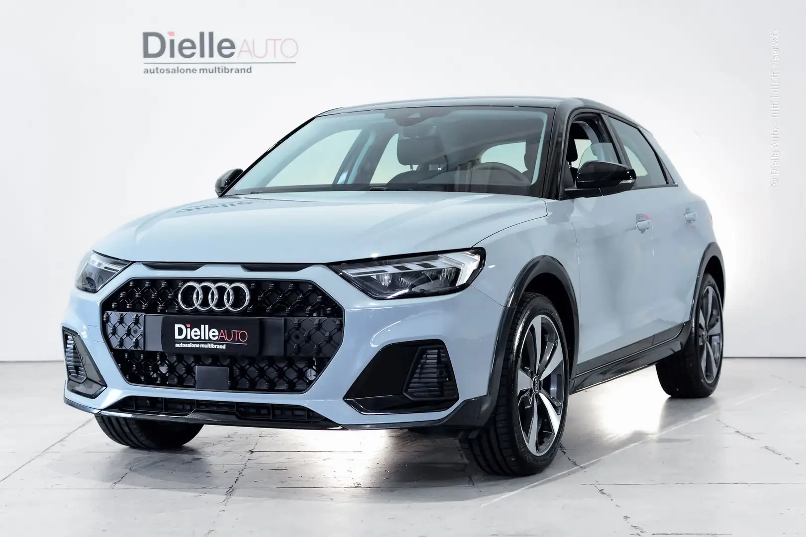 Audi A1 A1 allstreet 30 TFSI S tronic Identity Contrast 1 Gri - 1