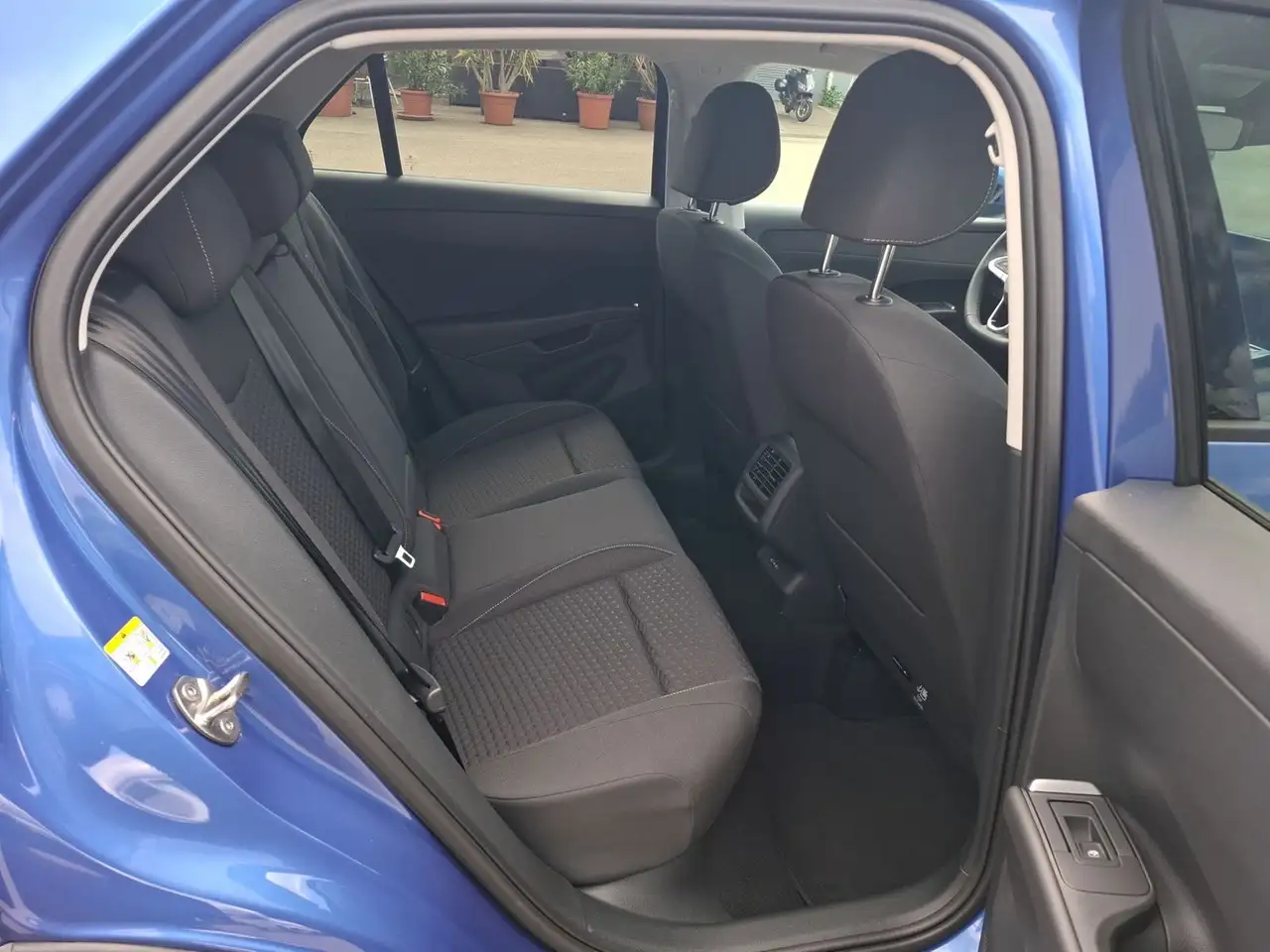 Volkswagen T-Roc 1.5 eTSI 110 kW Life *AHK*APP*CAM* Klima 15
