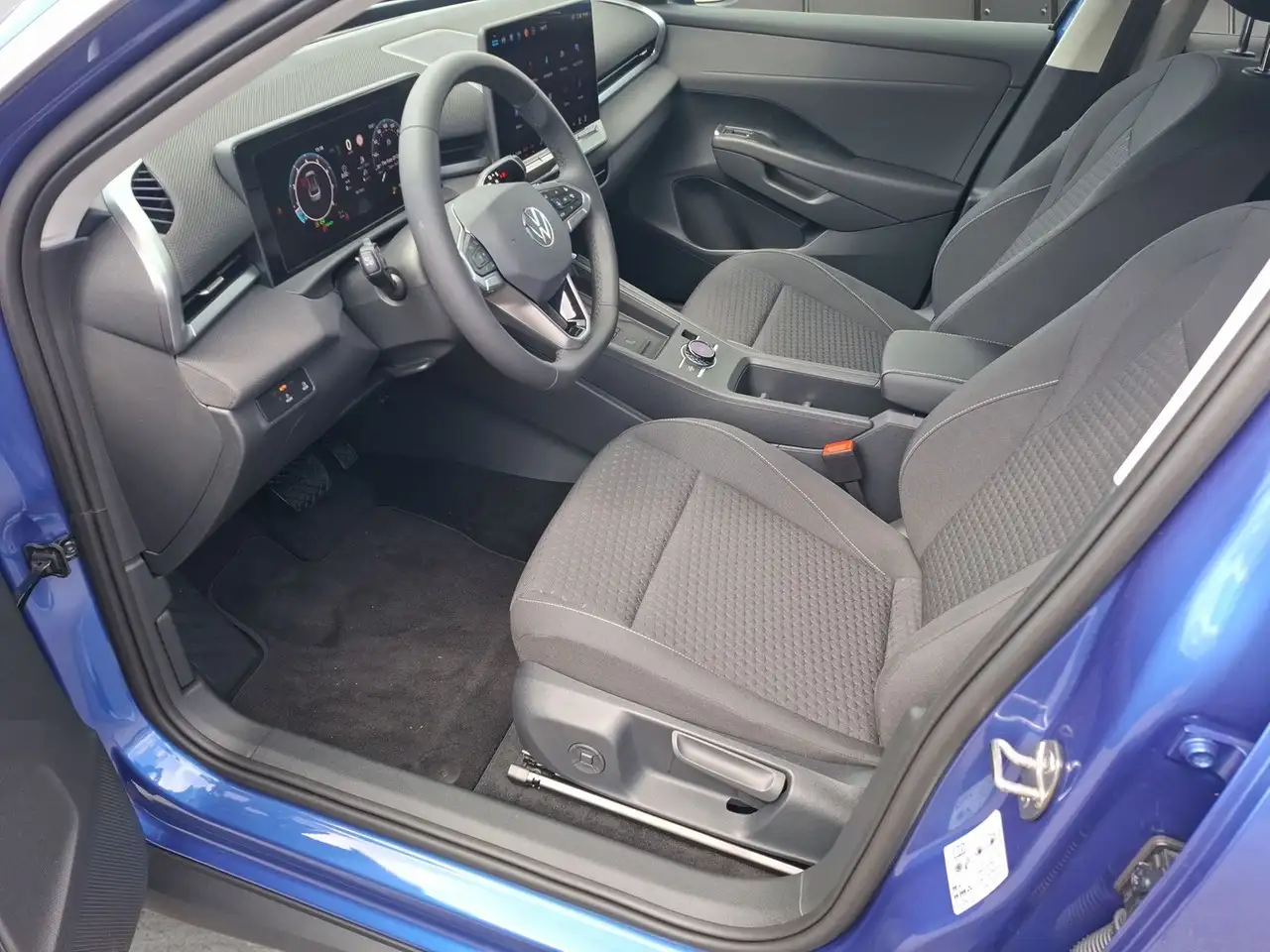 Volkswagen T-Roc 1.5 eTSI 110 kW Life *AHK*APP*CAM* Klima 10