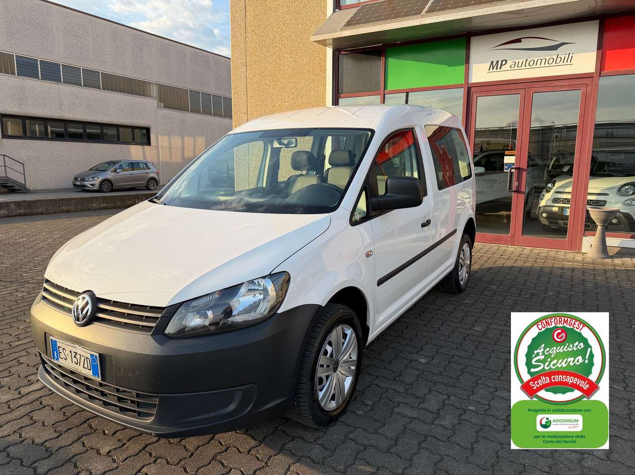 Volkswagen Caddy 2.0 TDI 140CV 4MOTION, AUTOVETTURA 5 POSTI