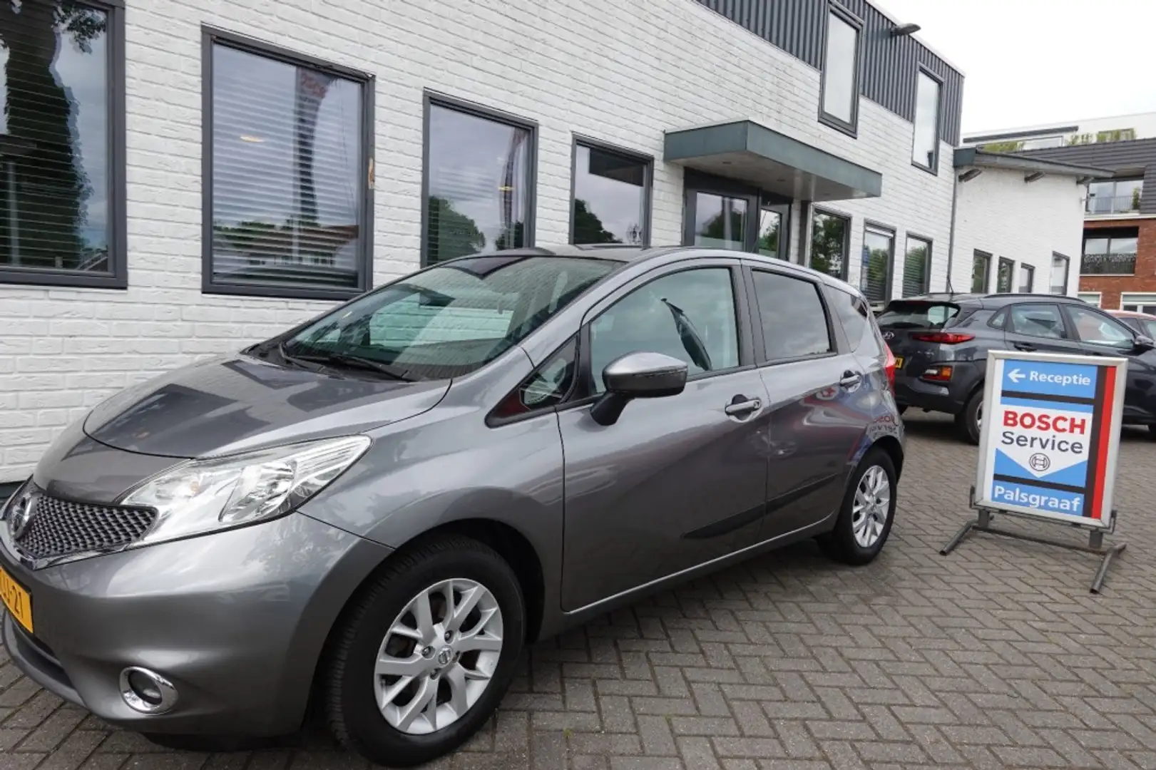 Nissan Note 1.2 DIG-S CONNECT ED Gris - 1