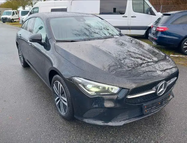 Mercedes-Benz CLA 250 e 8GDCT SPORT NIGHT AMBIENTE LED NAVI CAM