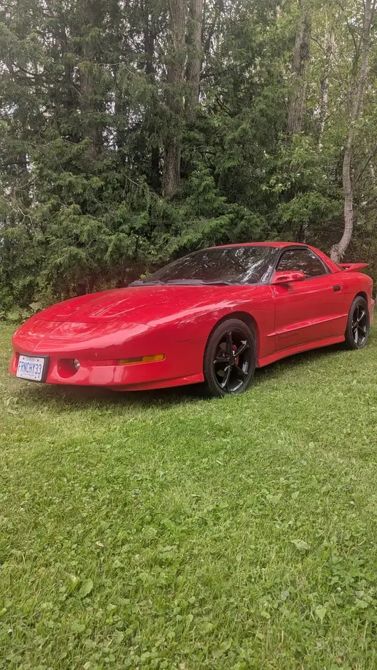 Pontiac Firebird снимка Pontiac Firebird