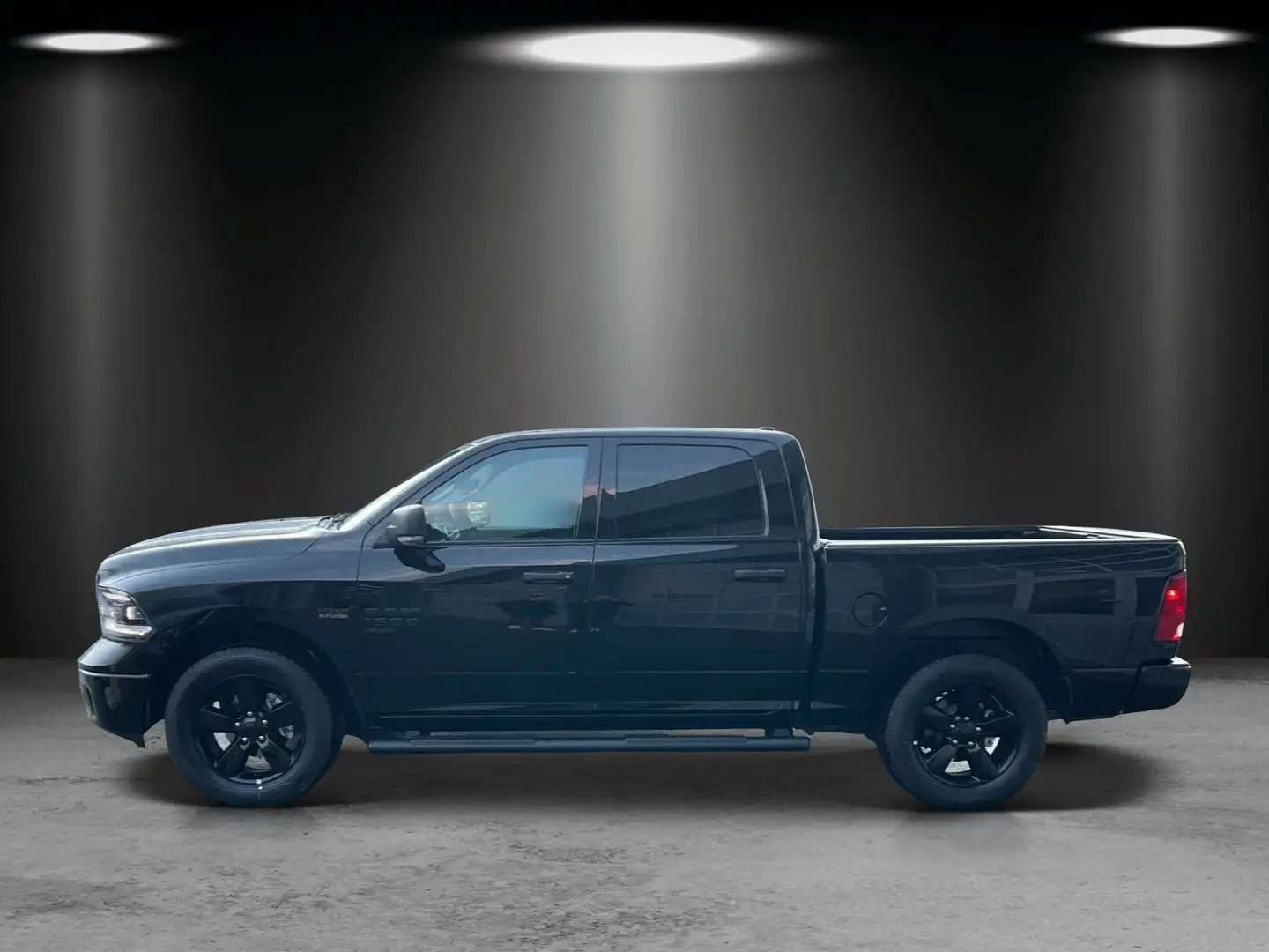 Dodge RAM 1500 Crew Cab Classic Black LPG/LED/AHK 3500 Fekete - 2