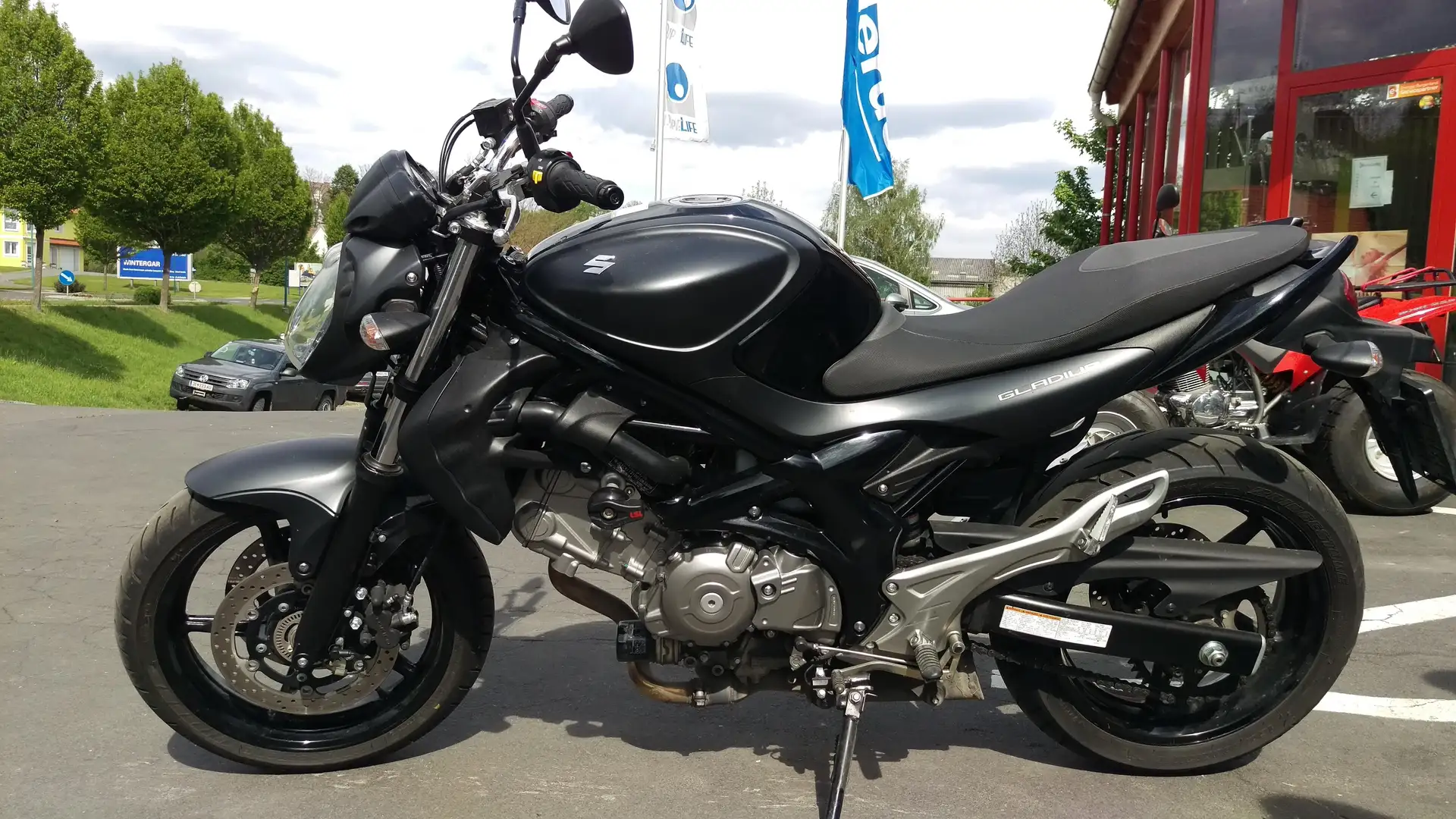 Suzuki SV 650 SFV650A (Gladius) Schwarz - 1