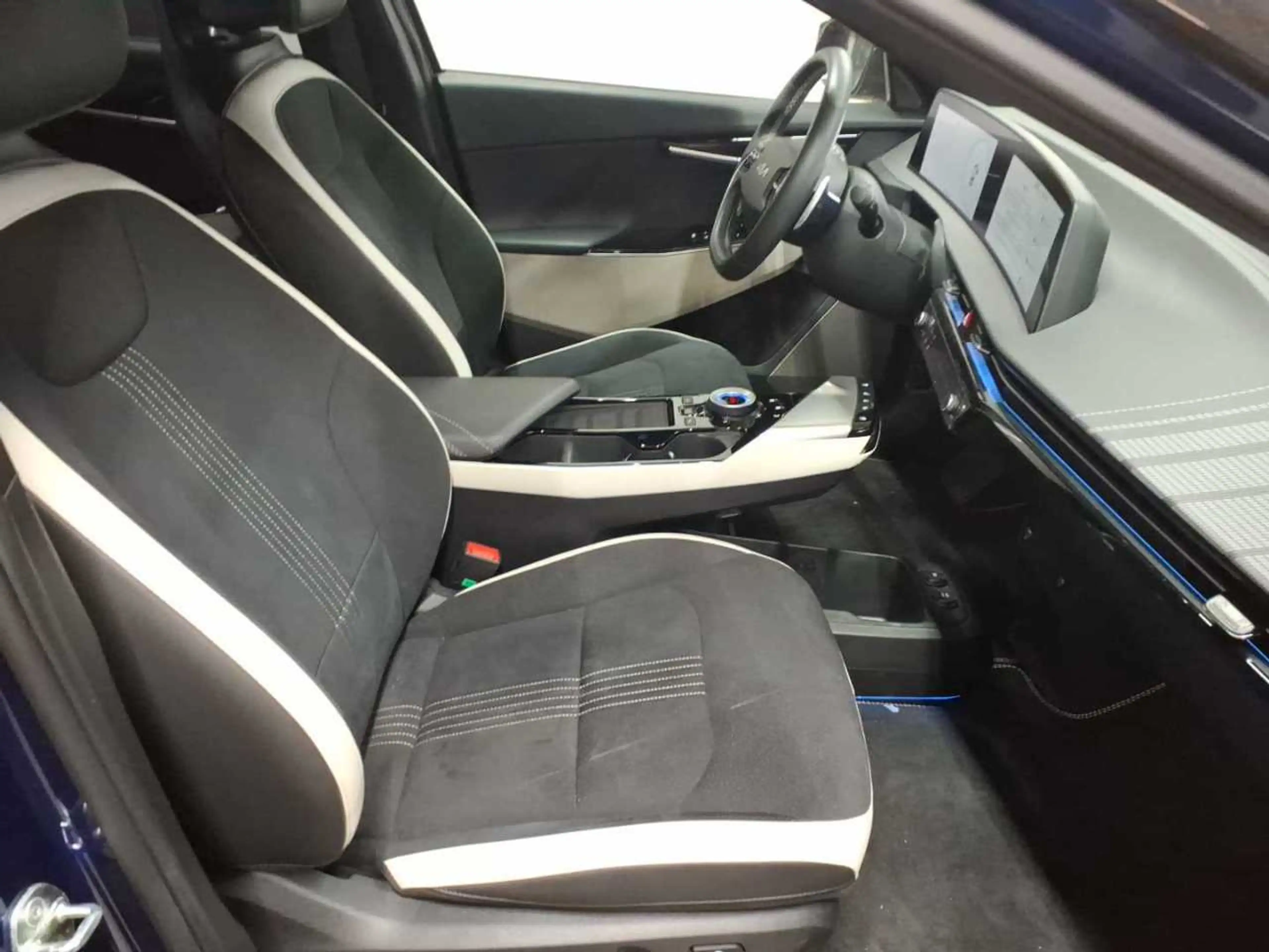 Kia EV6 EV6 77,4-kWh AWD GT-line Navi SD — photo 8