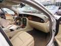 Jaguar XJ 4.2 V8 Sovereign LWB Beyaz - thumbnail 9