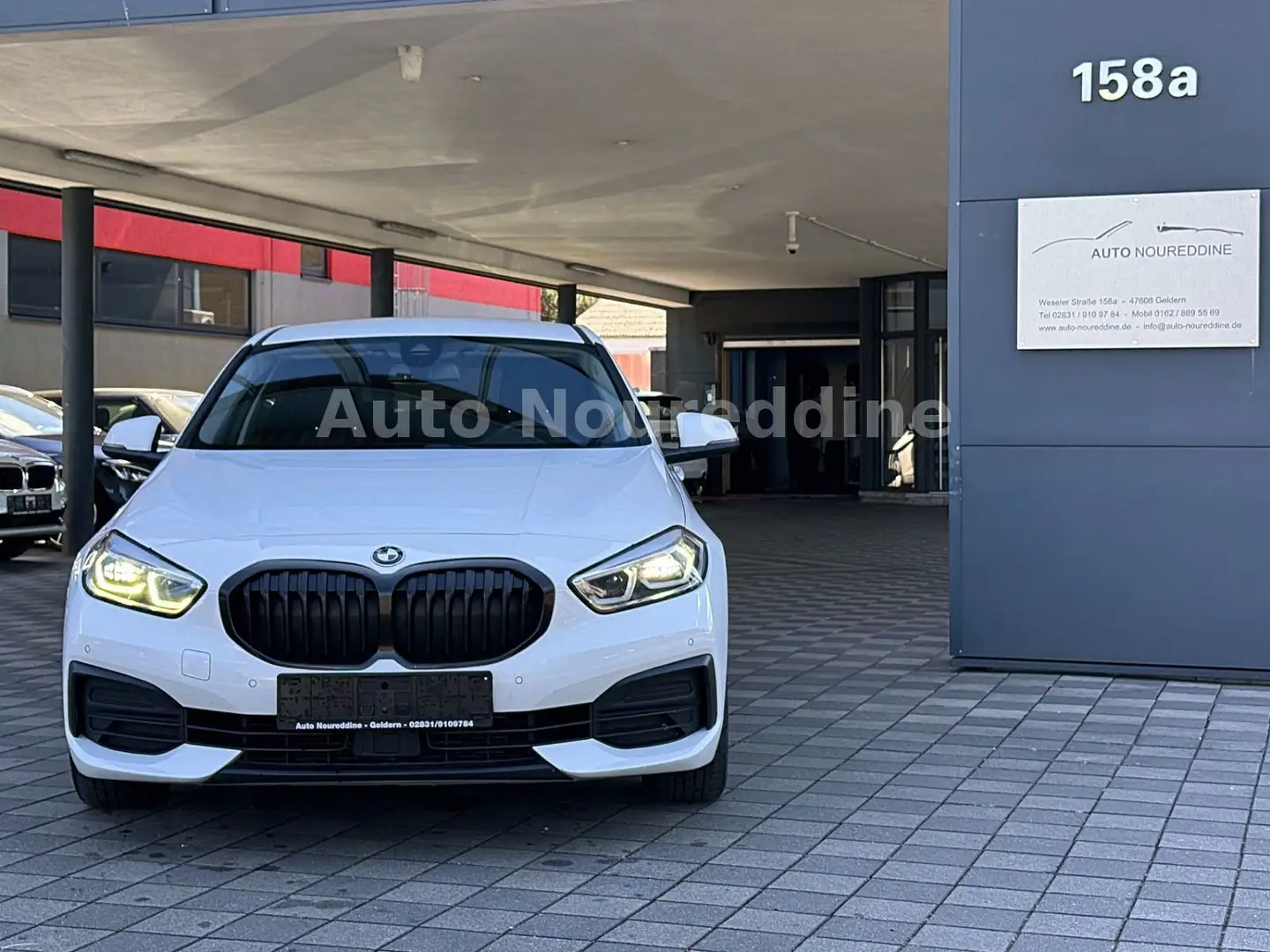 BMW 118 d F40 *Automatik*Navi*LED*Live*Active Guard* Blanco - 2