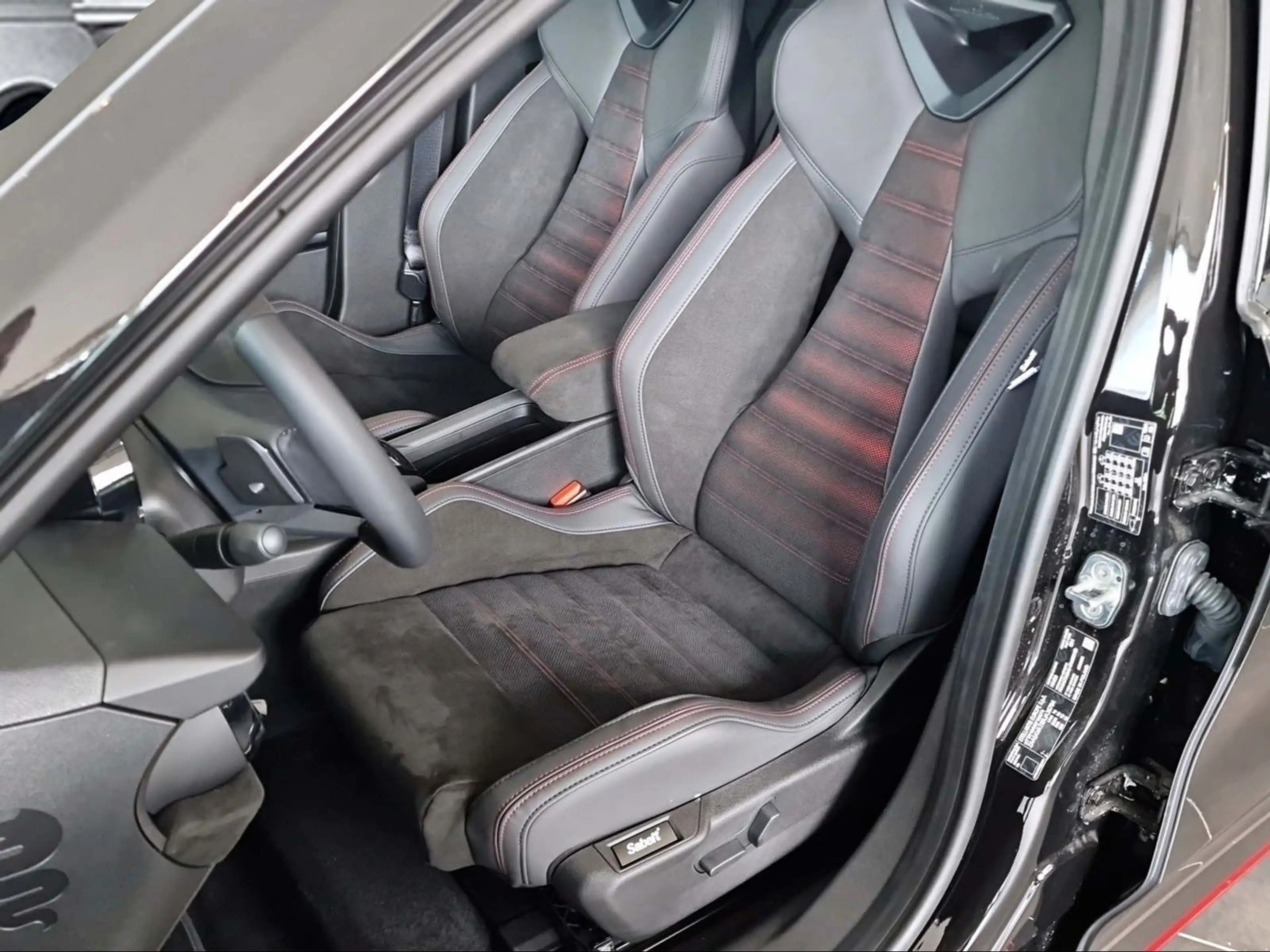 Alfa Romeo Junior Ibrida 1.2 VGT 48V-Hybrid  Sabelt-Alcanta — photo 6
