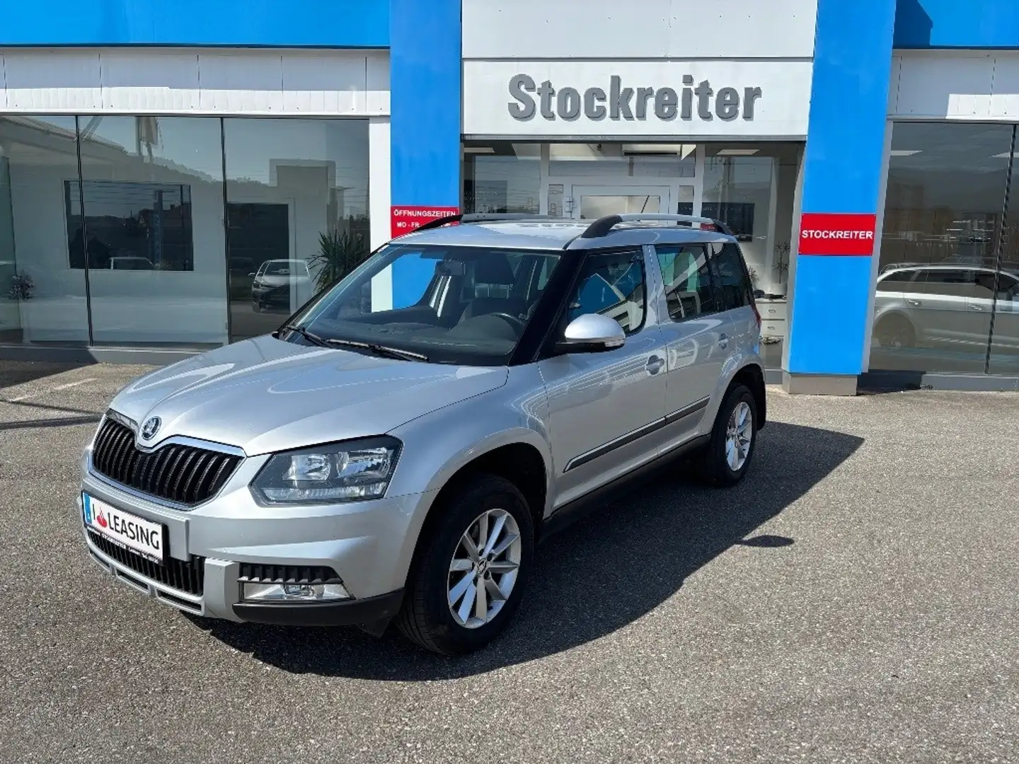 Skoda Yeti Outdoor 2,0 TDI 4x4 Active*PDC*TEMPO*FREISPRECH Silber - 1