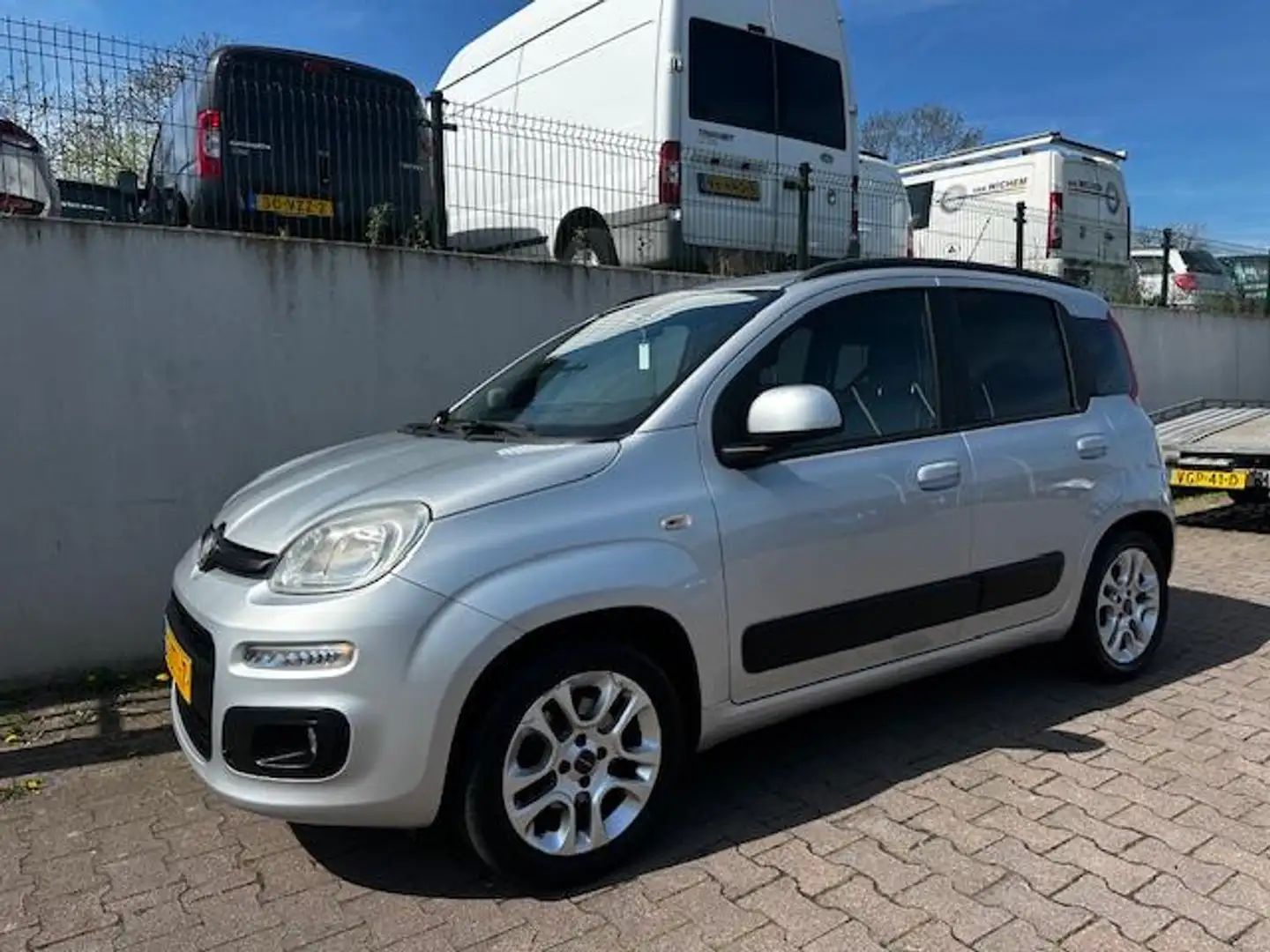 Fiat Panda 0.9 TwinAir Sempre/AIRCO/AUX/SPORT VELGEN/NAP/APK Grijs - 2