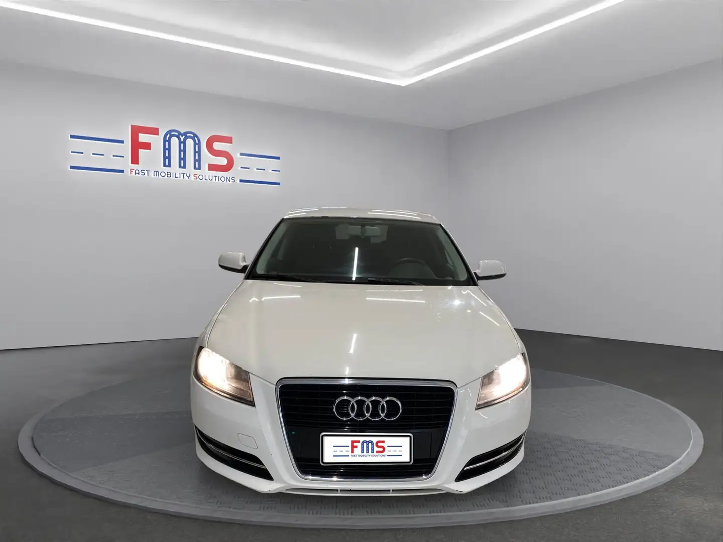 Audi A3 A3 Sportback 1.6 tdi Ambiente s-tronic Bianco - 2