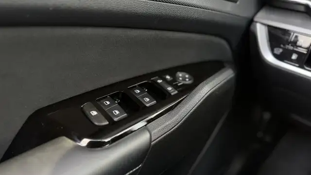 Kia Sportage view 21