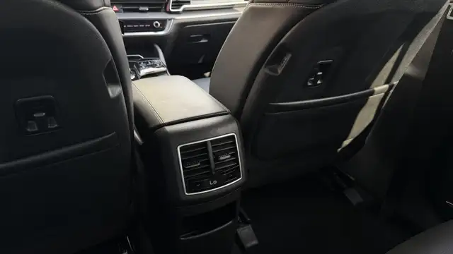 Kia Sportage view 29