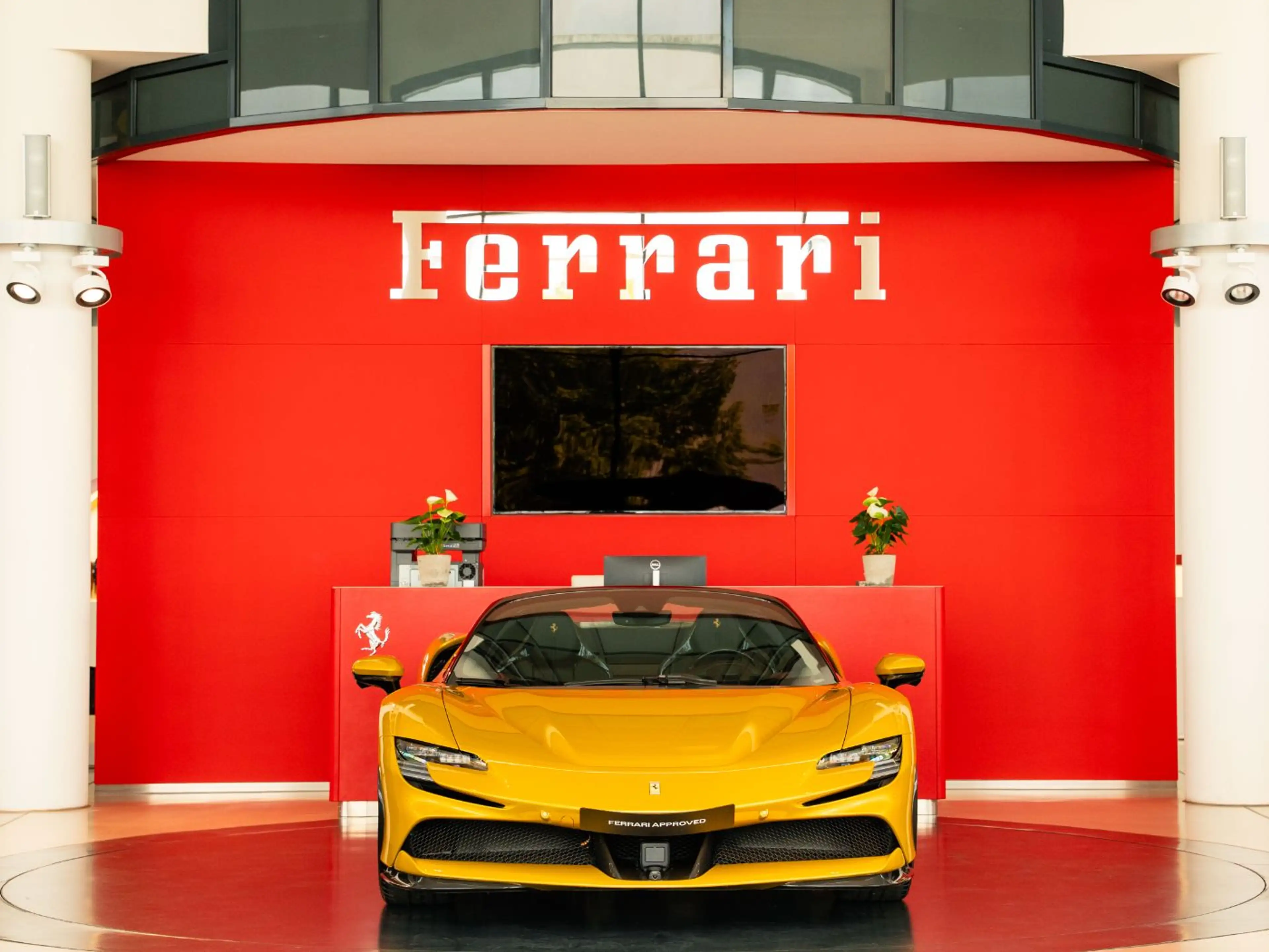 Ferrari SF90 Spider Carbon-Racingsitz*Lift*LED-Lenkrad — photo 10