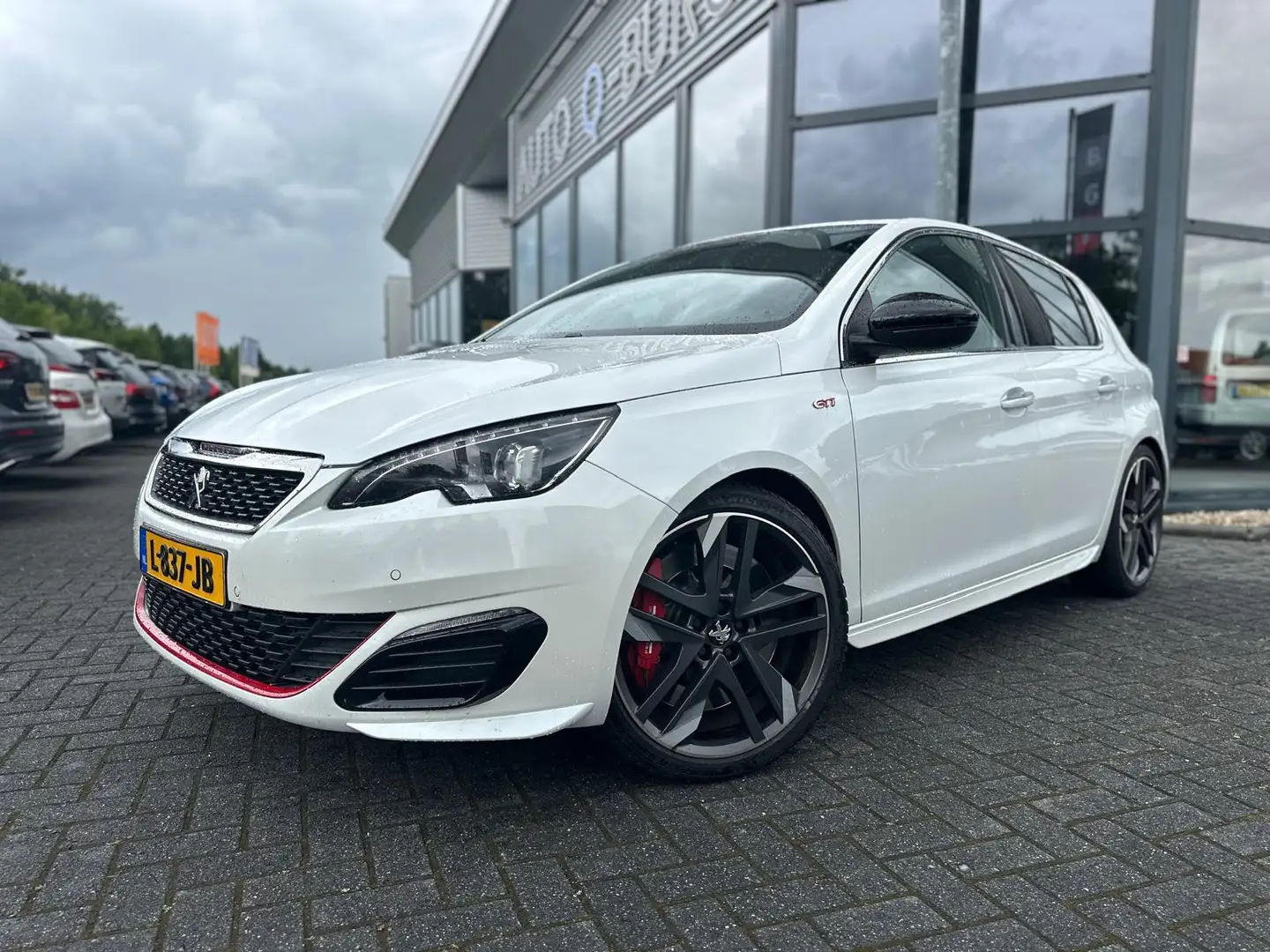 Peugeot 308 1.6 e-THP GTi 270 PK | Full options | Massage | Na Wit - 2