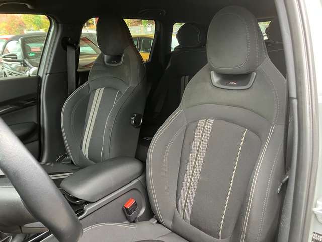 MINI Cooper Clubman 1.5 John Works Interior- Harman Kadon-Pepper