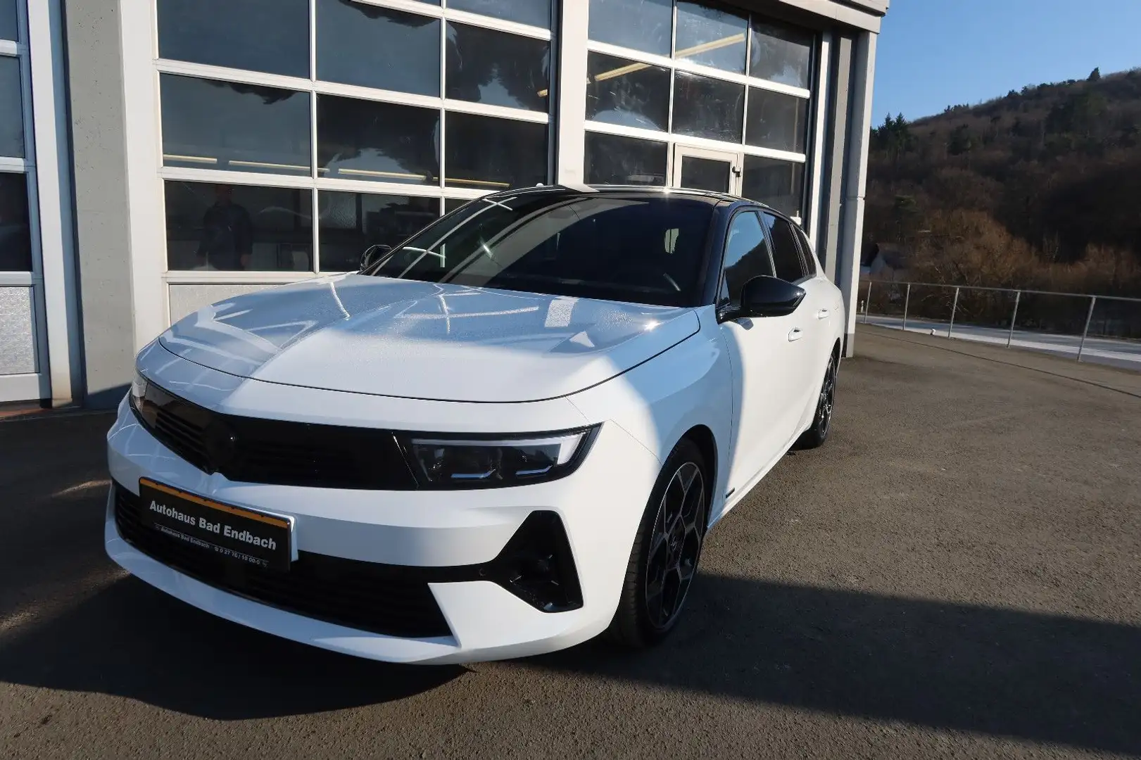 Opel Astra L Sports Tourer GS Line Plug-in-Hybrid Weiß - 1