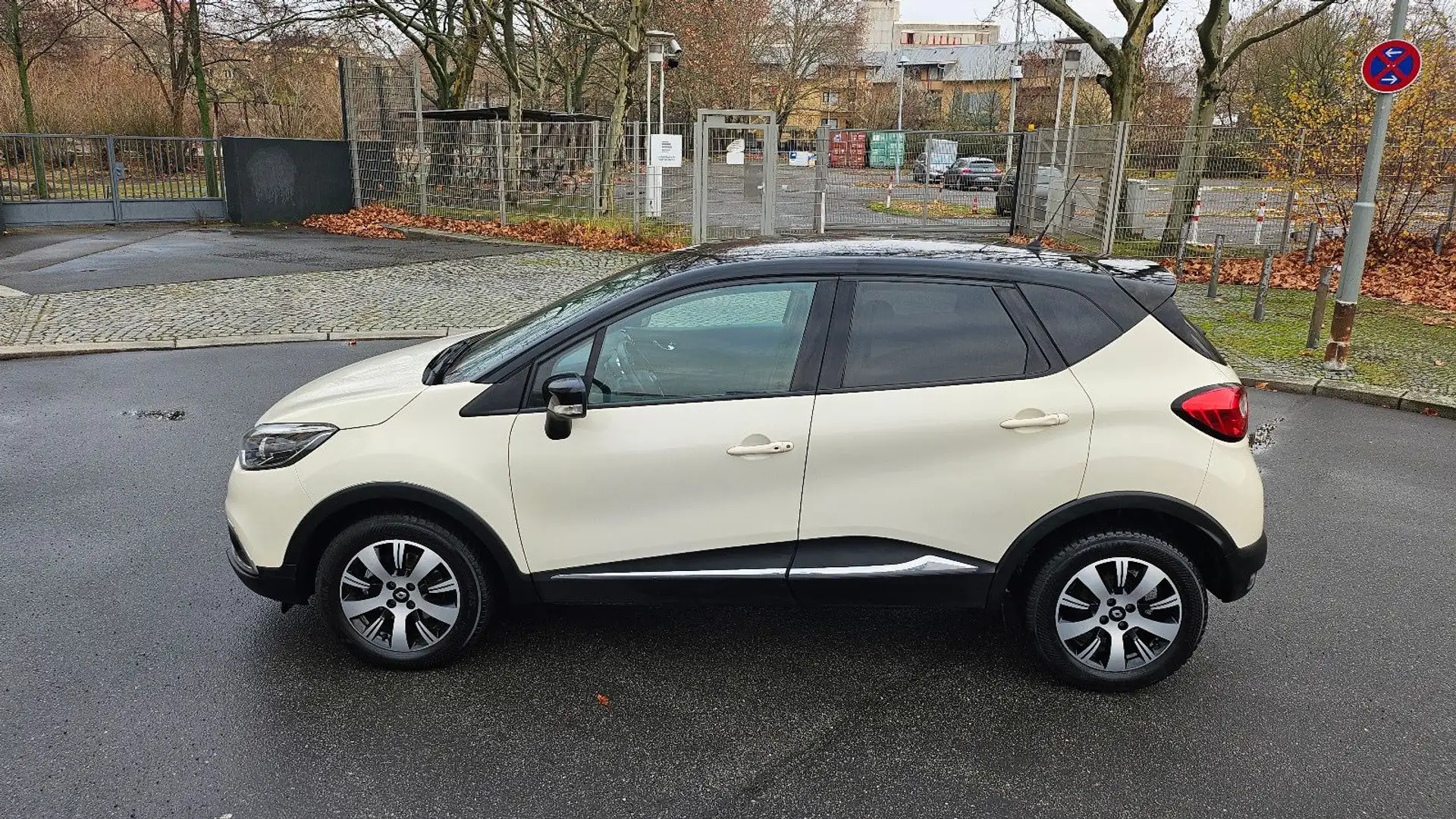 Renault Captur ENERGY TCe 120 EDC Intens Navi Kam Leder Beige - 2