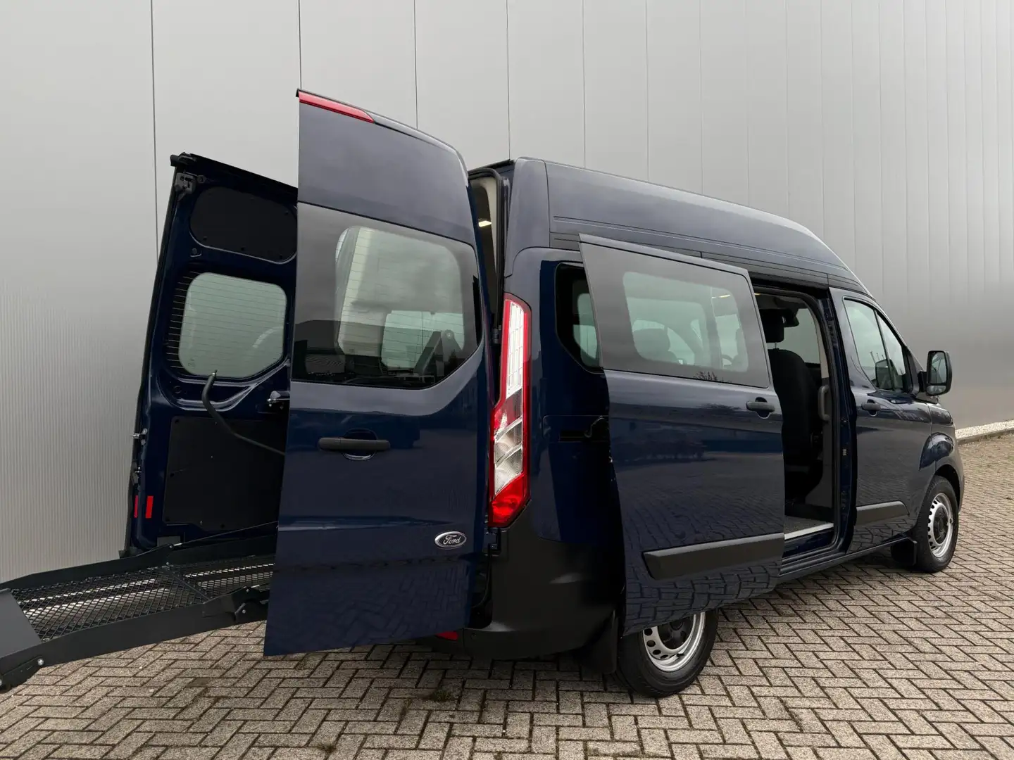 Ford Transit Custom (2019) Rolstoelbus Airco Automaat Zelfrijder 4 per Blauw - 2