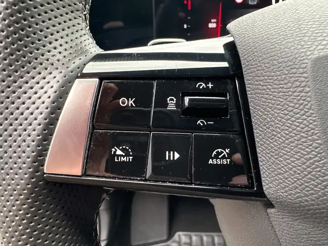 Opel Astra view 13