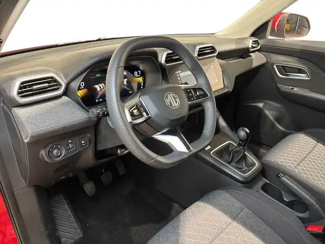 MG ZS view 11