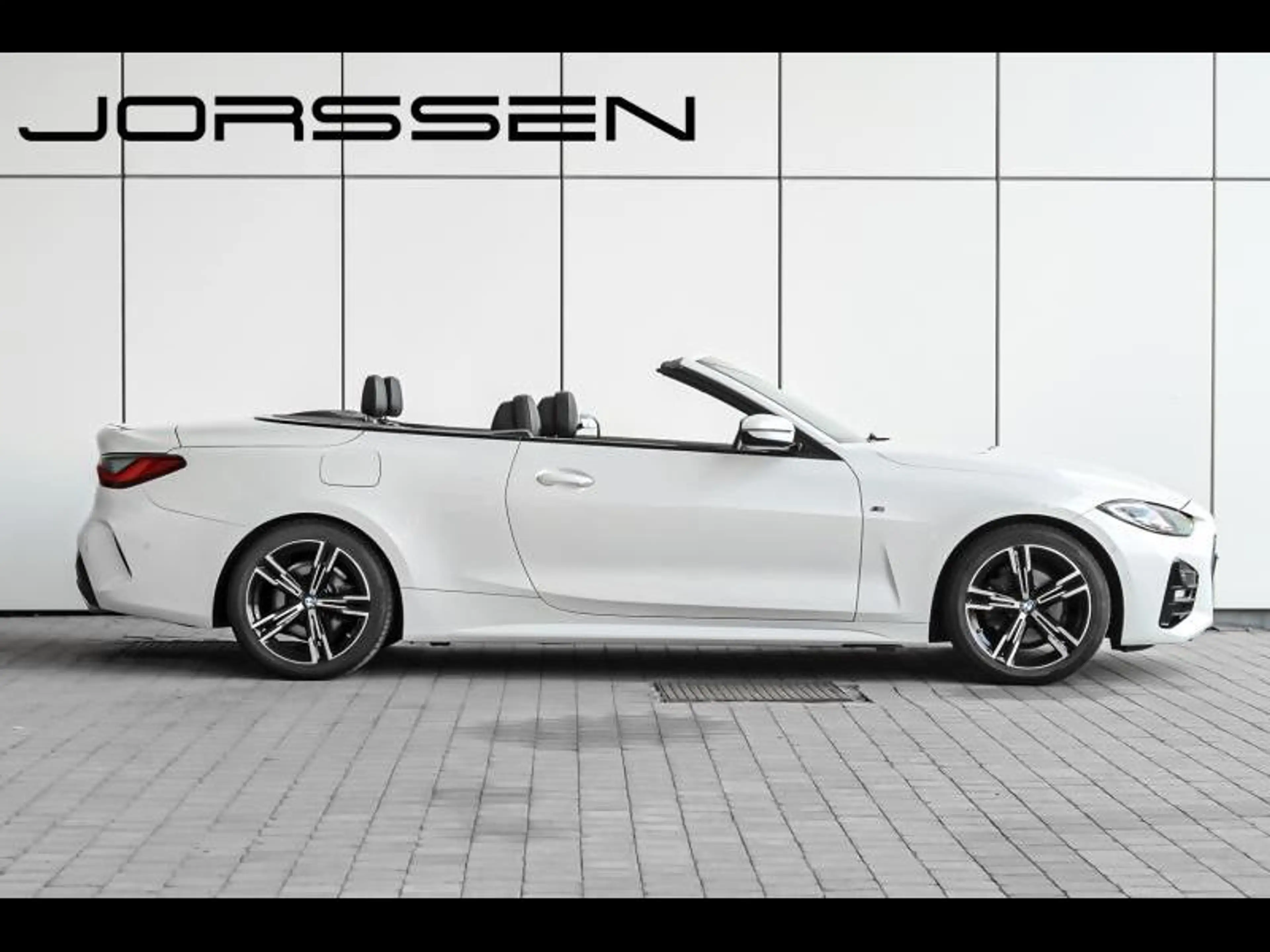 BMW 420 420i Cabrio - Model M Sport — photo 4