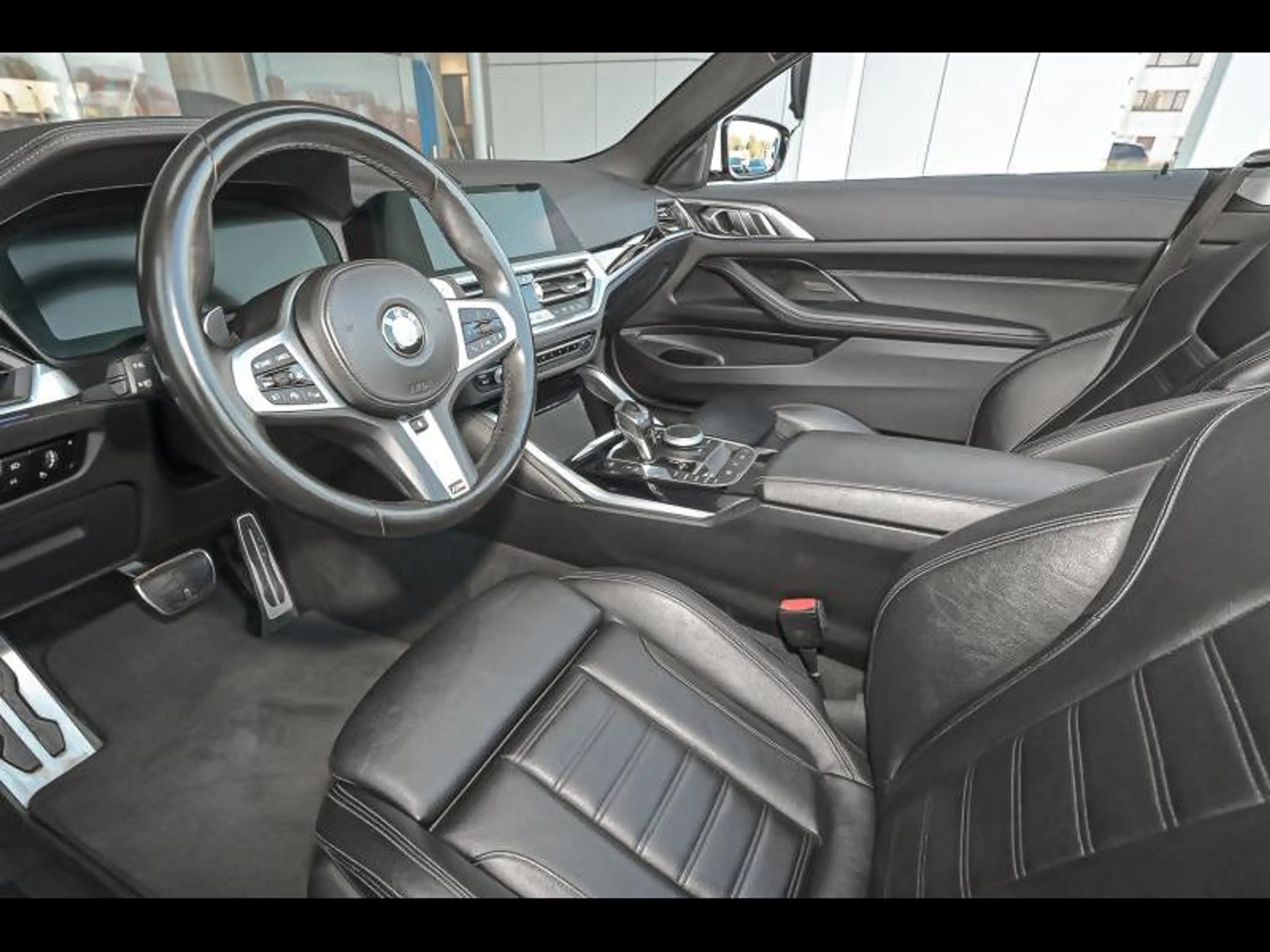 BMW 420 420i Cabrio - Model M Sport — photo 9