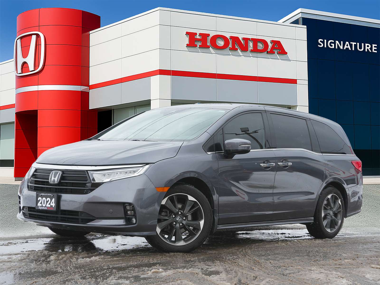 2024 Honda Odyssey Touring FWD