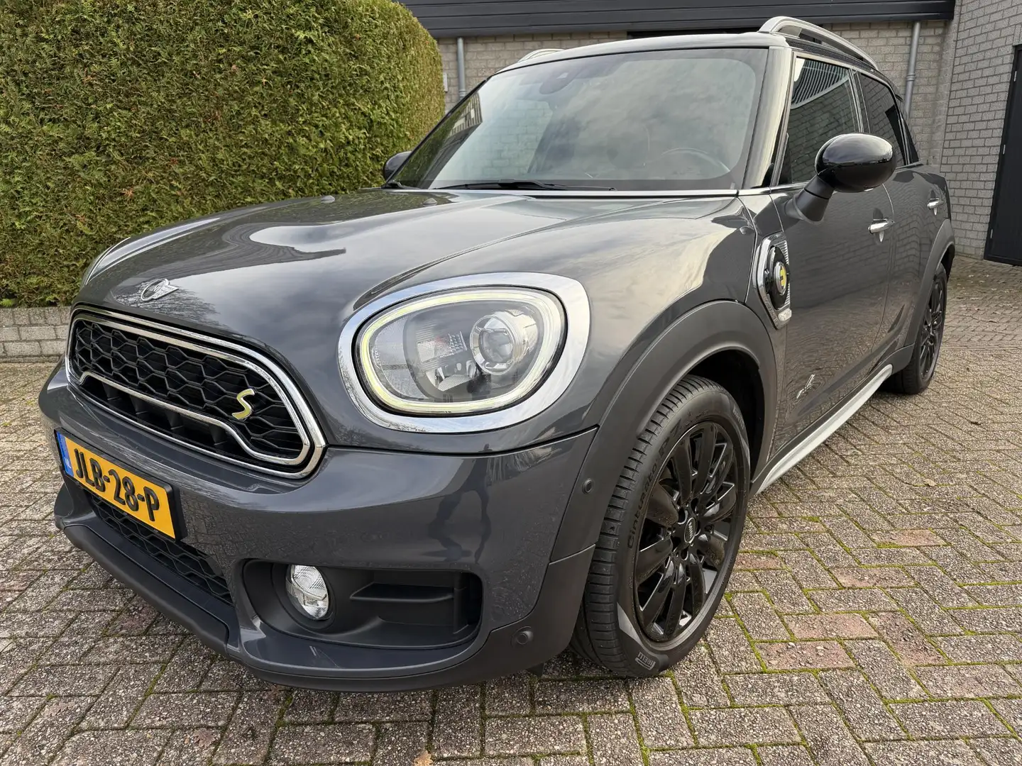 MINI Cooper SE Countryman Mini 2.0 ALL4 Chili Gri - 2