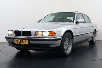735I EXEC.HIGH-LINE v8 Automaat 175Kw Youngtimer!!