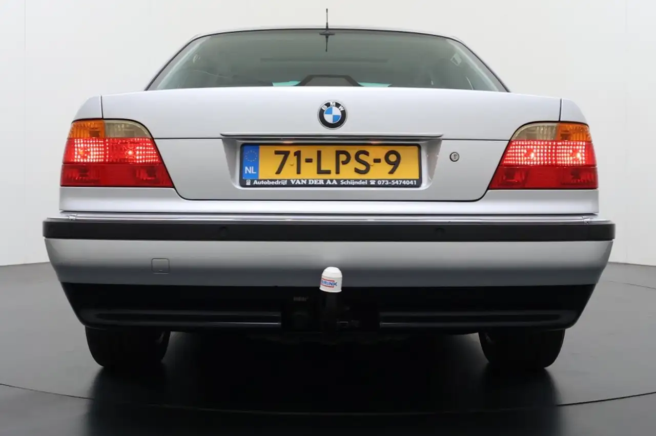 BMW 735I EXEC.HIGH-LINE v8 Automaat 175Kw Youngtimer!!, foto 4