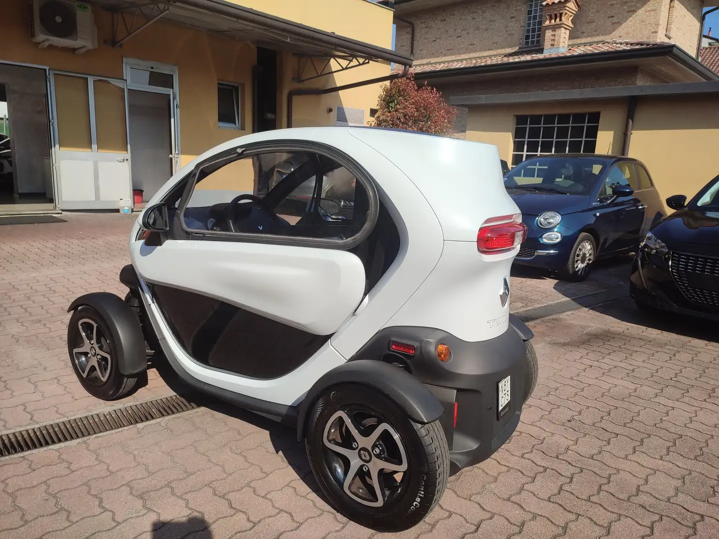 Renault Twizy 45 intens Bílá - 2