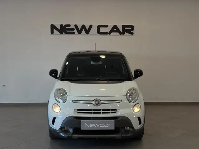 Fiat 500l view 2